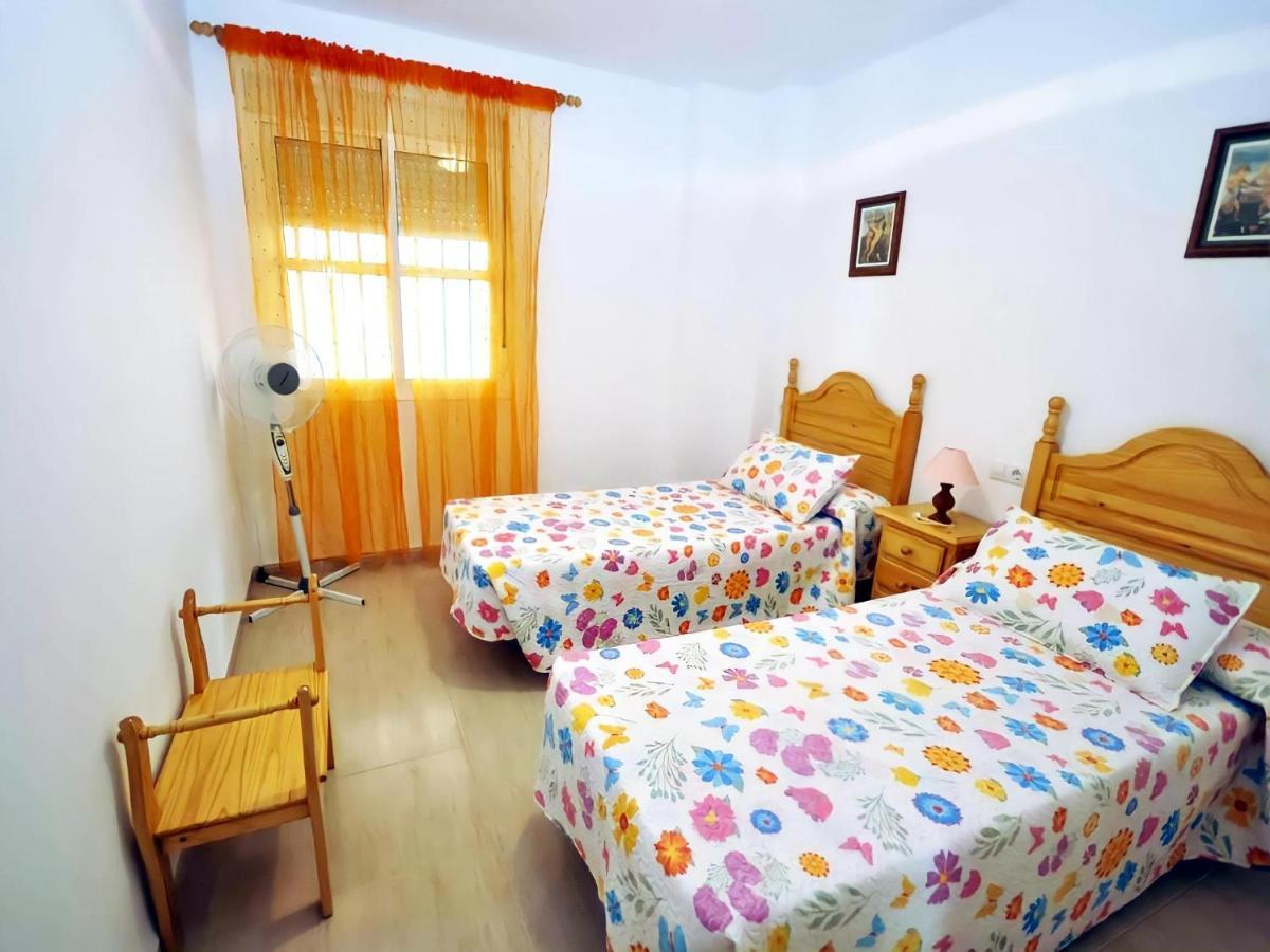 Apartamento Junto Al Mar Piscina Solo Familias Кониль-де-ла-Фронтера Экстерьер фото